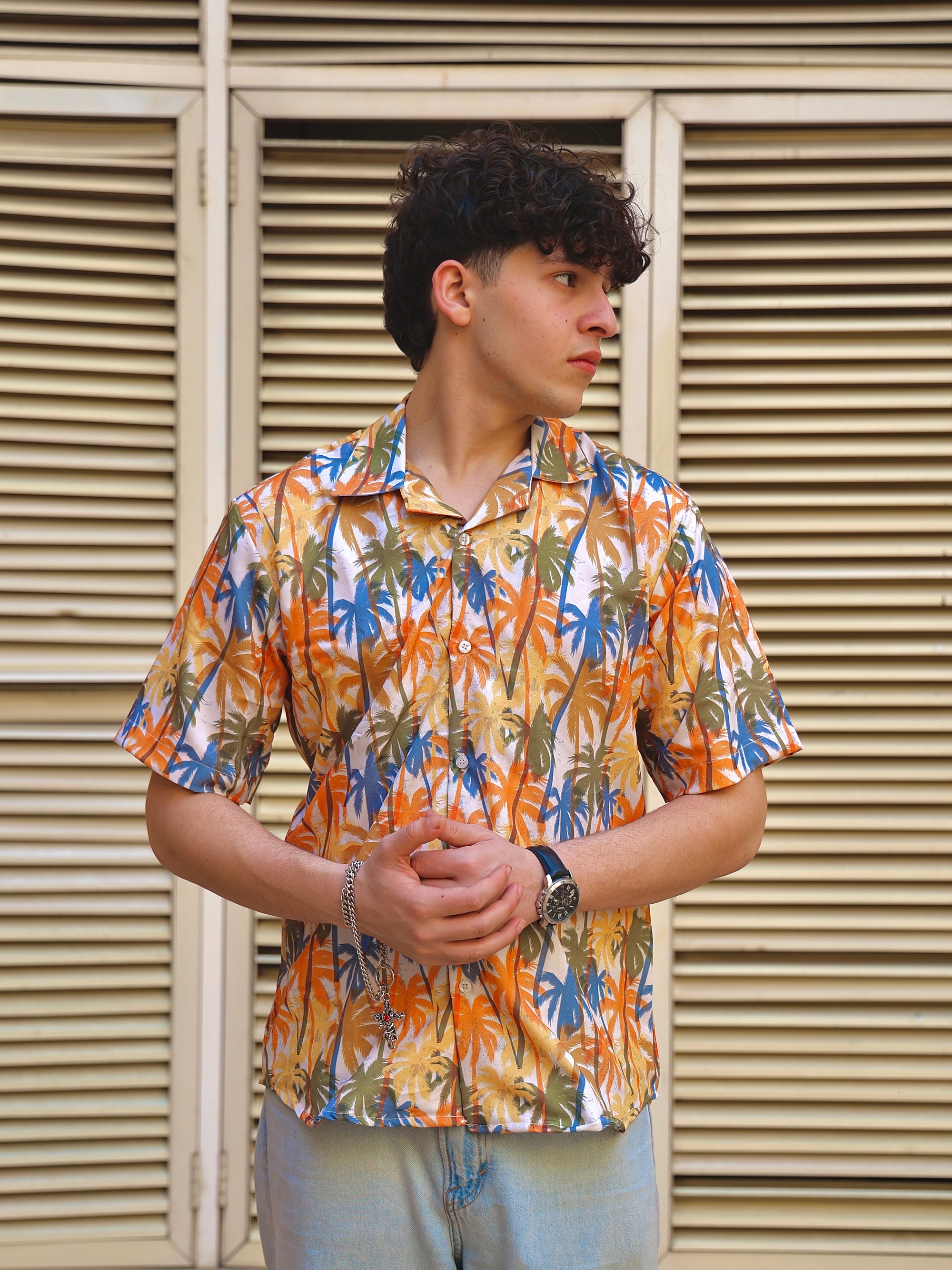 BRIGHT TROPICAL PRINT ALOHA SHIRT